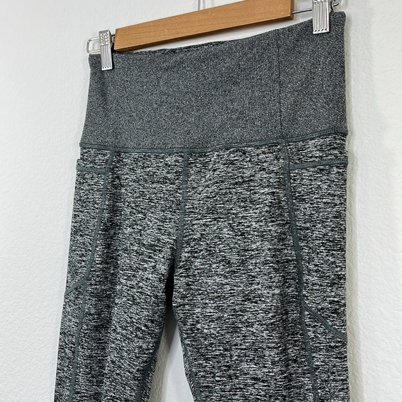 Athleta Exhale Heel Tight Stash‎ Pocket Heather Black Size Small - Picture 3 of 12